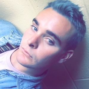 Meet your Posher, Evan